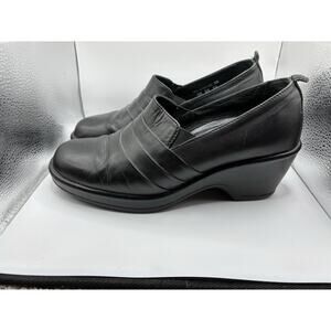 Dansko Black Leather Wedge Loafer Slip-On Dark Academia Comfort Women's 38 US 8